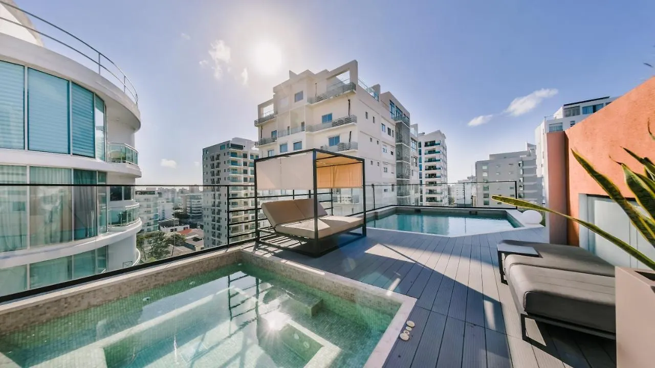 Fully Serviced Apartment At Regatta Living II - 304 聖多明哥