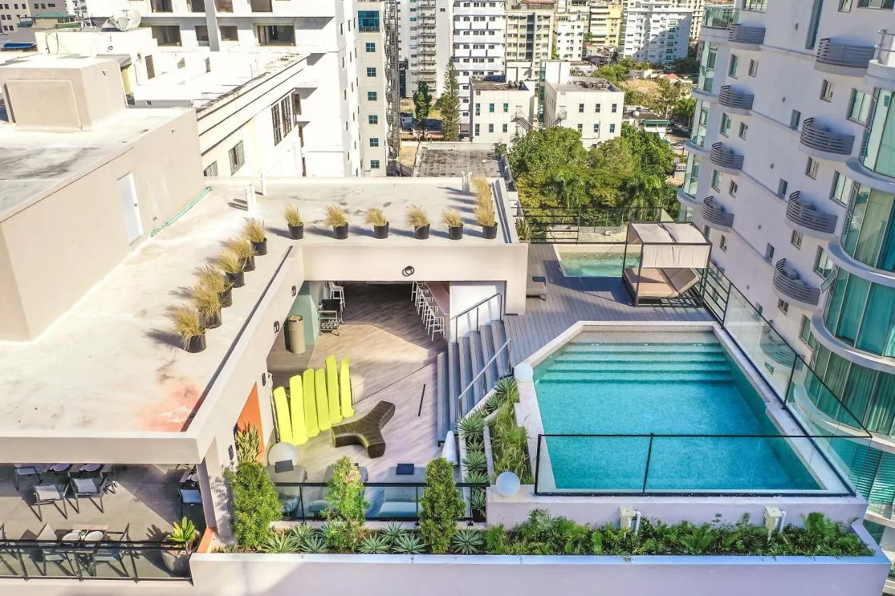 Fully Serviced Apartment At Regatta Living II - 304 Santo Domingo