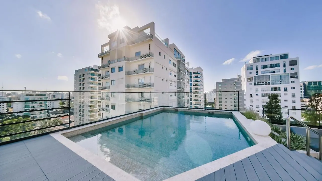 Fully Serviced Apartment At Regatta Living II - 304 location